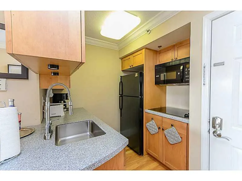 795 Hammond Drive Unit 1009, Sandy Springs, Georgia 30328, 1 Bedroom Bedrooms, ,1 BathroomBathrooms,Residential,Sold,795 Hammond Drive Unit 1009,5826577