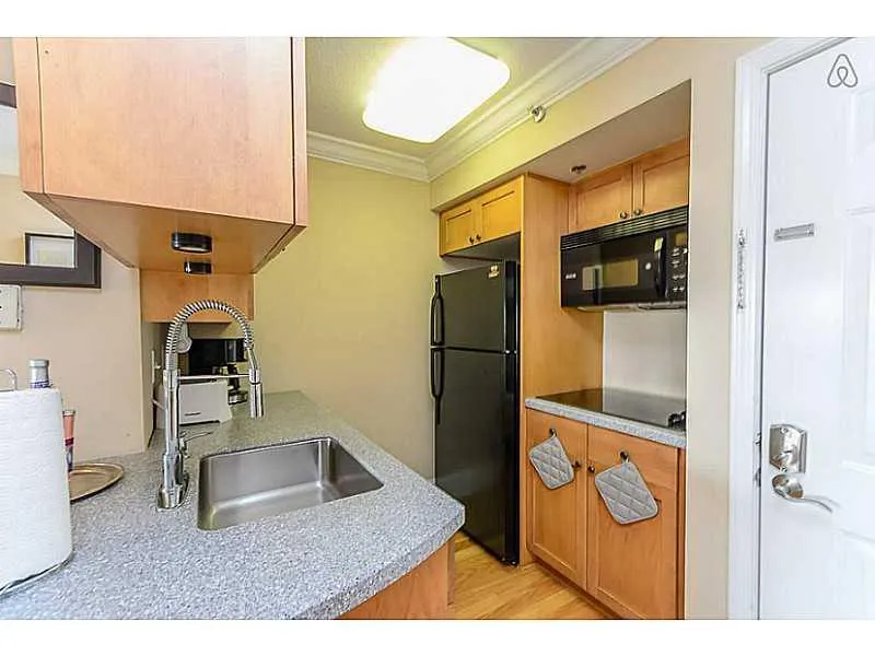 795 Hammond Drive Unit 1009, Sandy Springs, Georgia 30328, 1 Bedroom Bedrooms, ,1 BathroomBathrooms,Residential,Sold,795 Hammond Drive Unit 1009,5826577