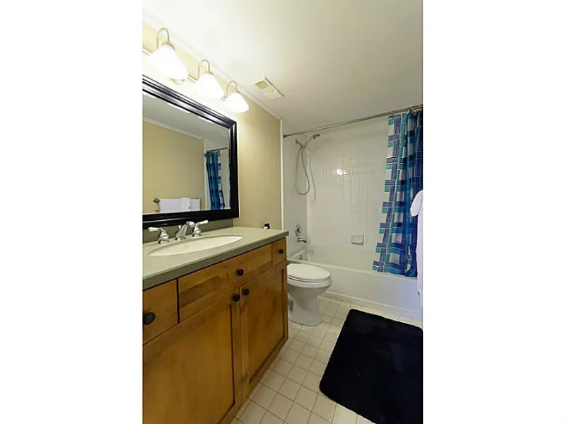 795 Hammond Drive Unit 1009, Sandy Springs, Georgia 30328, 1 Bedroom Bedrooms, ,1 BathroomBathrooms,Residential,Sold,795 Hammond Drive Unit 1009,5826577