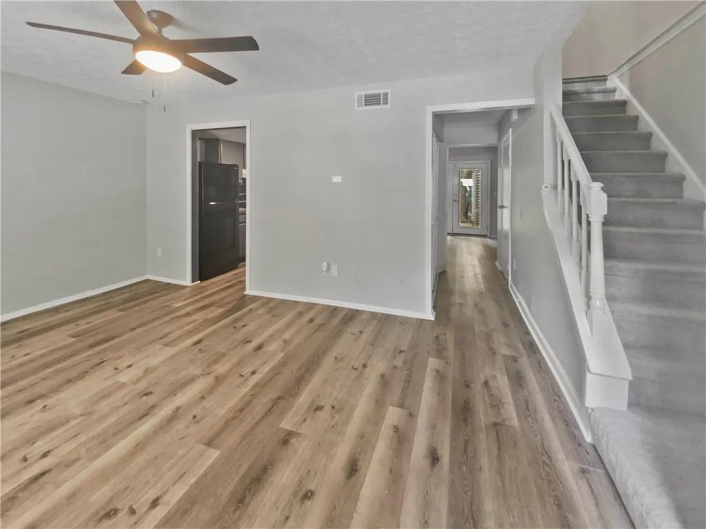 8857 Long Beach Circle, Atlanta, Georgia 30350, 2 Bedrooms Bedrooms, ,2 BathroomsBathrooms,Residential,Sold,8857 Long Beach Circle,7258010