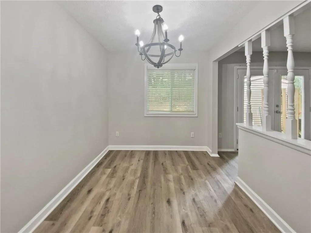 8857 Long Beach Circle, Atlanta, Georgia 30350, 2 Bedrooms Bedrooms, ,2 BathroomsBathrooms,Residential,Sold,8857 Long Beach Circle,7258010