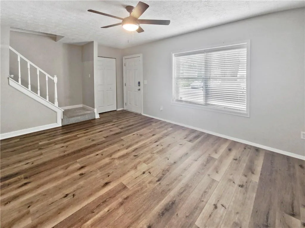 8857 Long Beach Circle, Atlanta, Georgia 30350, 2 Bedrooms Bedrooms, ,2 BathroomsBathrooms,Residential,Sold,8857 Long Beach Circle,7258010