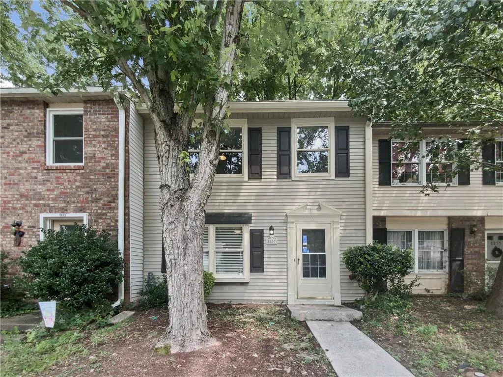 8857 Long Beach Circle, Atlanta, Georgia 30350, 2 Bedrooms Bedrooms, ,2 BathroomsBathrooms,Residential,Sold,8857 Long Beach Circle,7258010