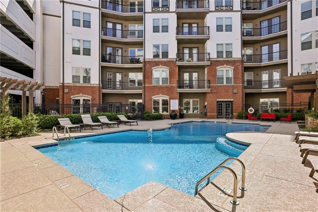 901 Abernathy Road Ne Unit 6110, Atlanta, Georgia 30328, 3 Bedrooms Bedrooms, ,2 BathroomsBathrooms,Residential,For Sale,901 Abernathy Road Ne Unit 6110,7731879