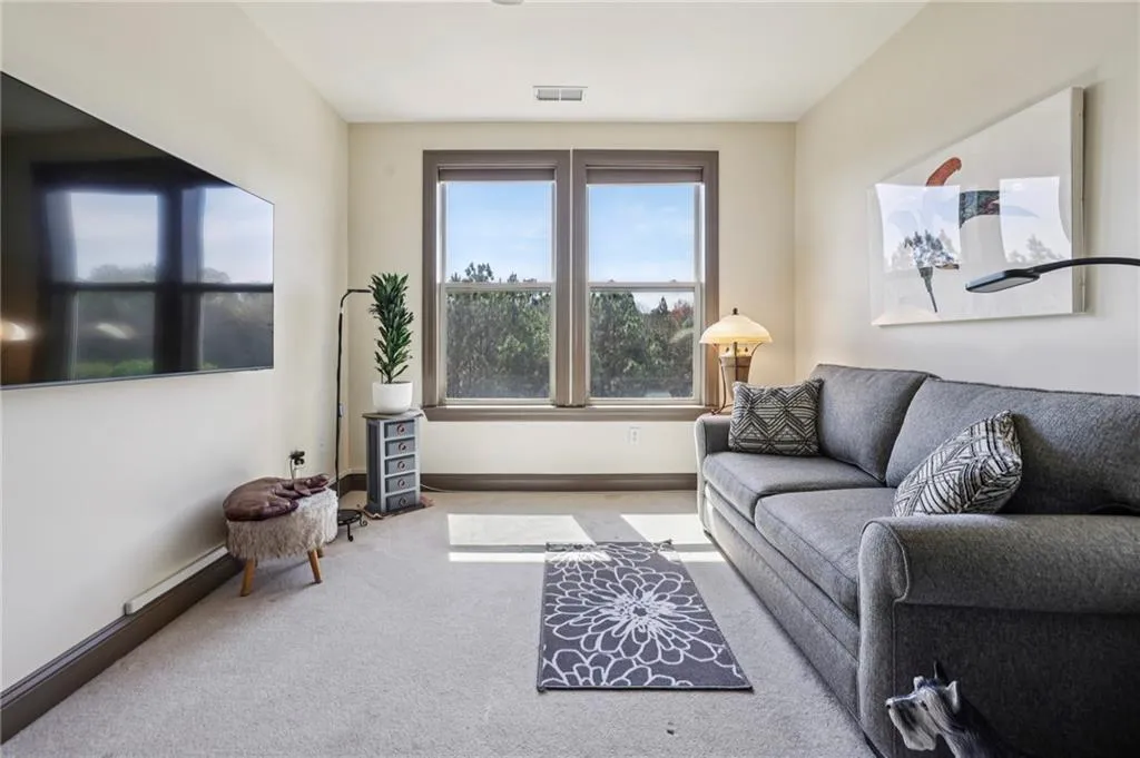 901 Abernathy Road Ne Unit 6110, Atlanta, Georgia 30328, 3 Bedrooms Bedrooms, ,2 BathroomsBathrooms,Residential,For Sale,901 Abernathy Road Ne Unit 6110,7731879
