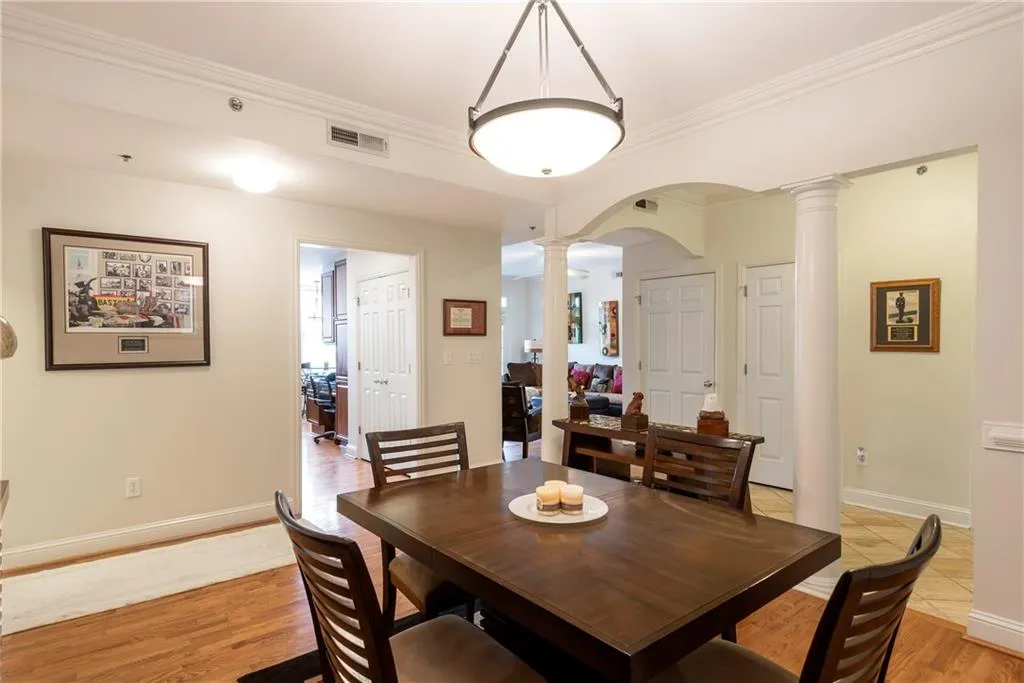 1735 Peachtree Street Ne Unit 327, Atlanta, Georgia 30309, 2 Bedrooms Bedrooms, ,2 BathroomsBathrooms,Residential,Sold,1735 Peachtree Street Ne Unit 327,6020495