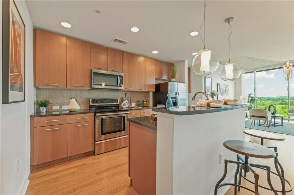 3300 Windy Ridge Parkway Se Unit 1309, Atlanta, Georgia 30339, 2 Bedrooms Bedrooms, ,2 BathroomsBathrooms,Residential,For Sale,3300 Windy Ridge Parkway Se Unit 1309,7551625