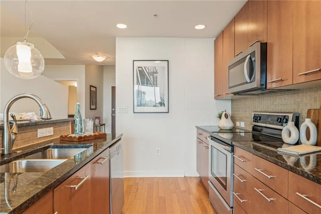 3300 Windy Ridge Parkway Se Unit 1309, Atlanta, Georgia 30339, 2 Bedrooms Bedrooms, ,2 BathroomsBathrooms,Residential,For Sale,3300 Windy Ridge Parkway Se Unit 1309,7551625