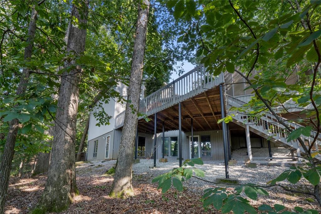 13 Heards Overlook, Sandy Springs, Georgia 30328, 4 Bedrooms Bedrooms, ,4 BathroomsBathrooms,Residential,Sold,13 Heards Overlook,7265884