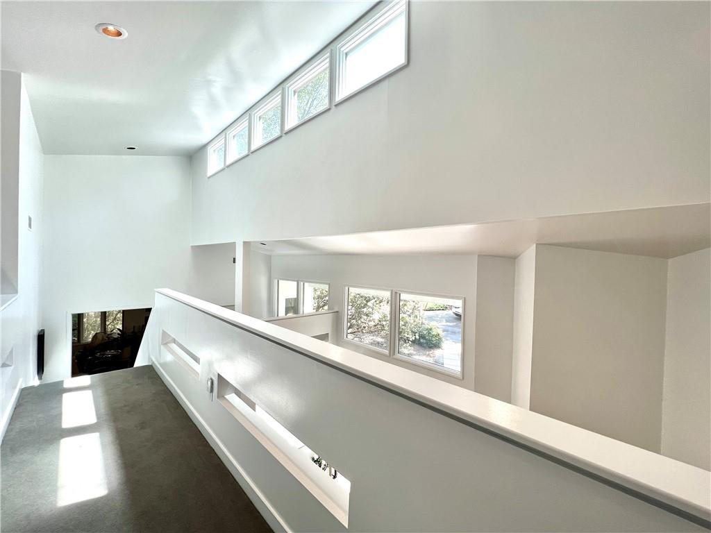 13 Heards Overlook, Sandy Springs, Georgia 30328, 4 Bedrooms Bedrooms, ,4 BathroomsBathrooms,Residential,Sold,13 Heards Overlook,7265884