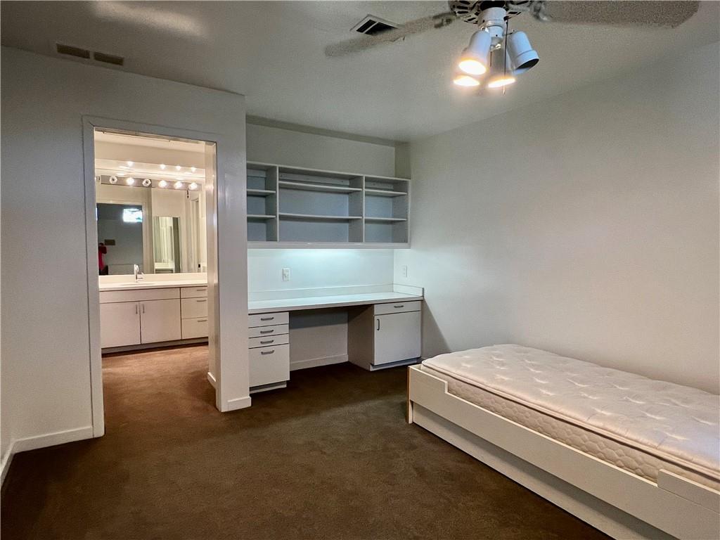 13 Heards Overlook, Sandy Springs, Georgia 30328, 4 Bedrooms Bedrooms, ,4 BathroomsBathrooms,Residential,Sold,13 Heards Overlook,7265884