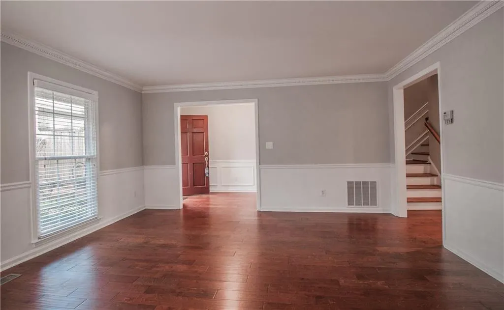 457 The North Chace, Sandy Springs, Georgia 30328, 3 Bedrooms Bedrooms, ,3 BathroomsBathrooms,Residential,Sold,457 The North Chace,6125480