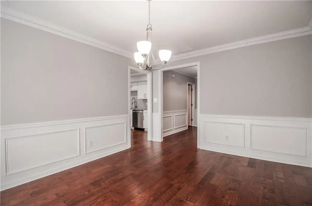 457 The North Chace, Sandy Springs, Georgia 30328, 3 Bedrooms Bedrooms, ,3 BathroomsBathrooms,Residential,Sold,457 The North Chace,6125480