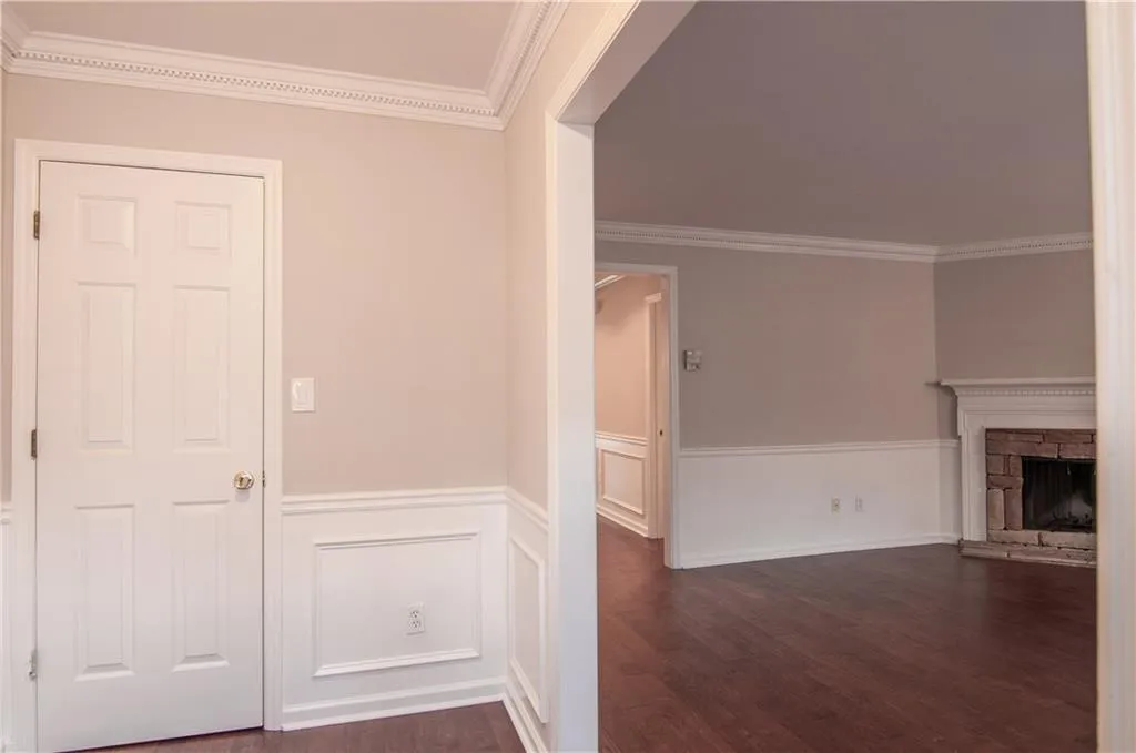 457 The North Chace, Sandy Springs, Georgia 30328, 3 Bedrooms Bedrooms, ,3 BathroomsBathrooms,Residential,Sold,457 The North Chace,6125480