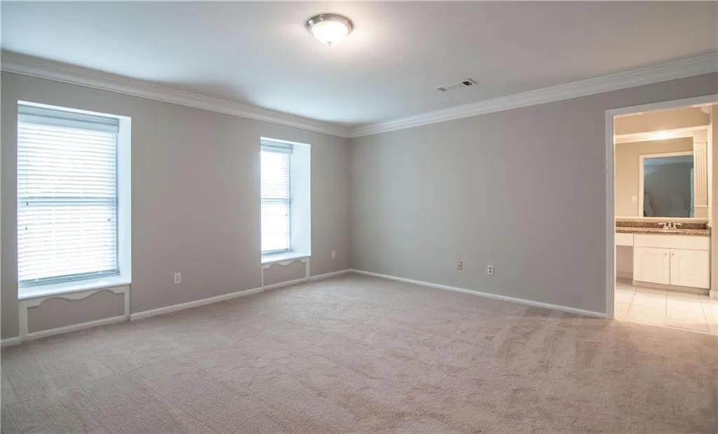 457 The North Chace, Sandy Springs, Georgia 30328, 3 Bedrooms Bedrooms, ,3 BathroomsBathrooms,Residential,Sold,457 The North Chace,6125480