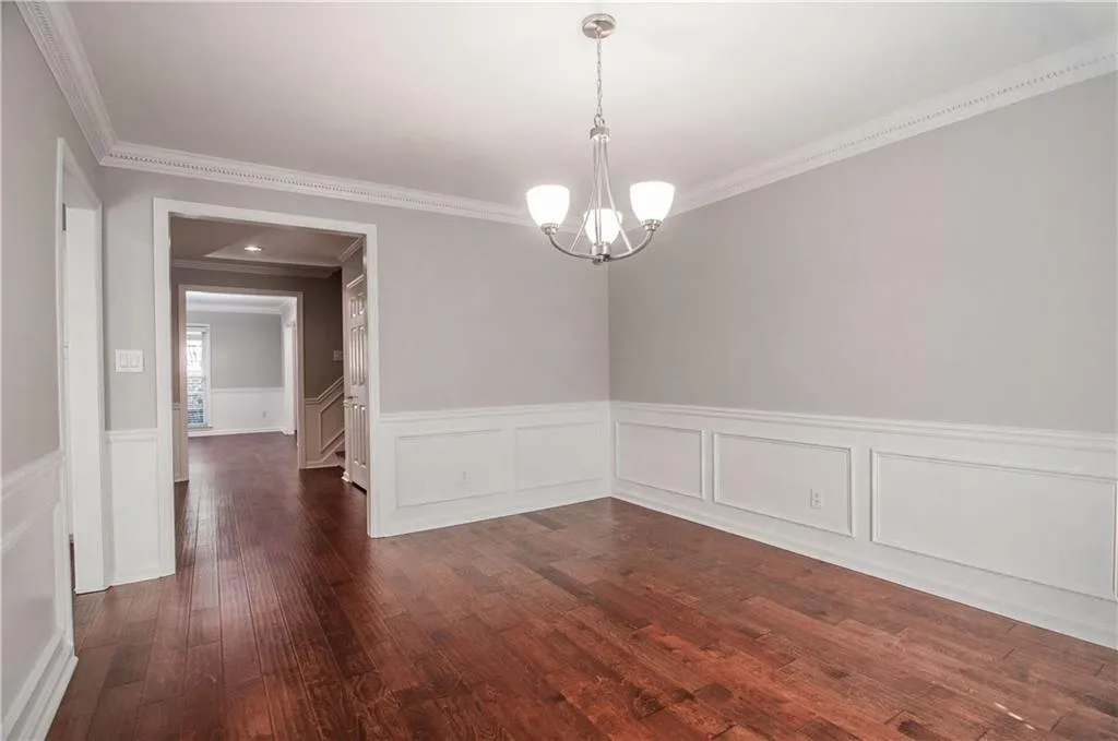 457 The North Chace, Sandy Springs, Georgia 30328, 3 Bedrooms Bedrooms, ,3 BathroomsBathrooms,Residential,Sold,457 The North Chace,6125480