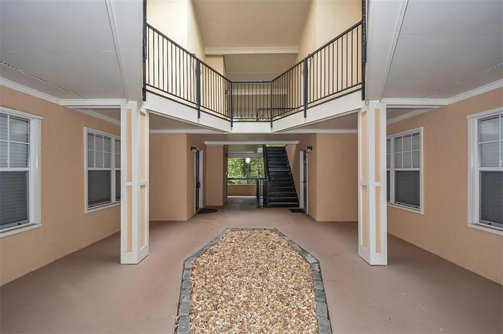 1150 Collier Road Nw Unit A3, Atlanta, Georgia 30318, 2 Bedrooms Bedrooms, ,2 BathroomsBathrooms,Residential,Sold,1150 Collier Road Nw Unit A3,5901813
