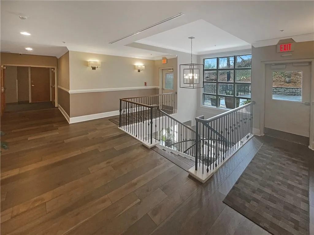 560 Dutch Valley Road Ne Unit 2301, Atlanta, Georgia 30324, 1 Bedroom Bedrooms, ,1 BathroomBathrooms,Residential,For Sale,560 Dutch Valley Road Ne Unit 2301,7536685