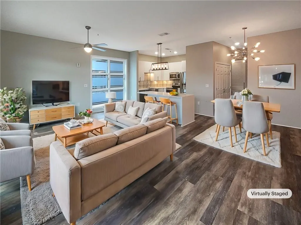 560 Dutch Valley Road Ne Unit 2301, Atlanta, Georgia 30324, 1 Bedroom Bedrooms, ,1 BathroomBathrooms,Residential,For Sale,560 Dutch Valley Road Ne Unit 2301,7536685