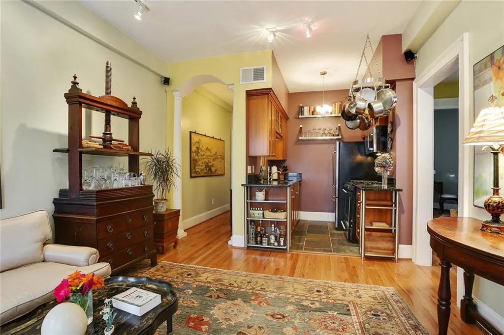 908 Juniper Street Ne Unit 306, Atlanta, Georgia 30309, 2 Bedrooms Bedrooms, ,2 BathroomsBathrooms,Residential,Sold,908 Juniper Street Ne Unit 306,5912703