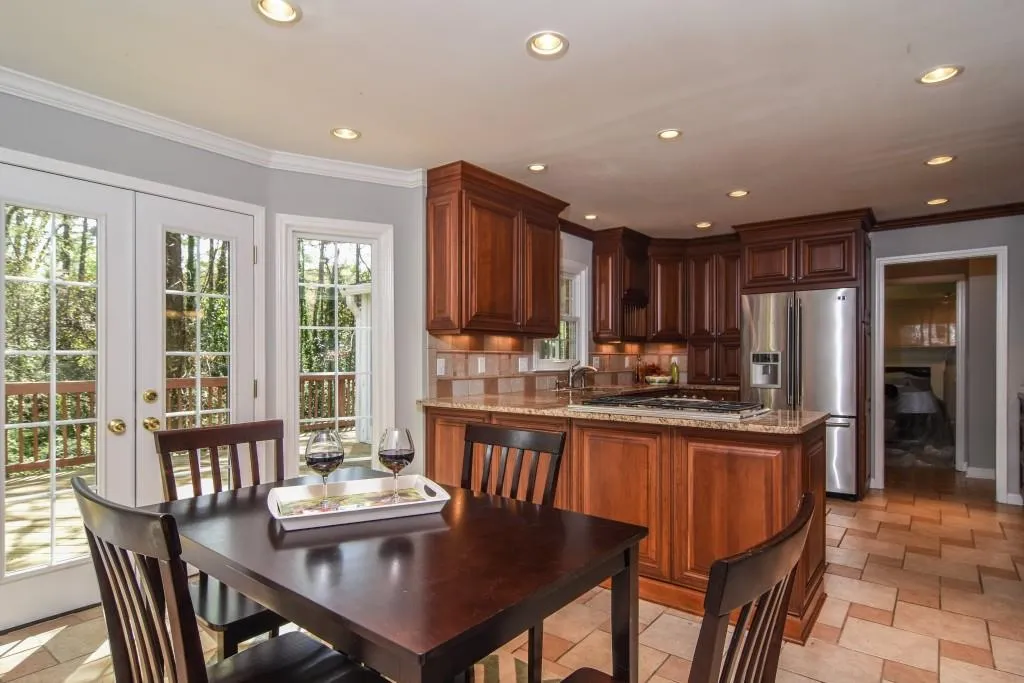 455 Otter Creek Court, Sandy Springs, Georgia 30328, 5 Bedrooms Bedrooms, ,4 BathroomsBathrooms,Residential,Sold,455 Otter Creek Court,5667560