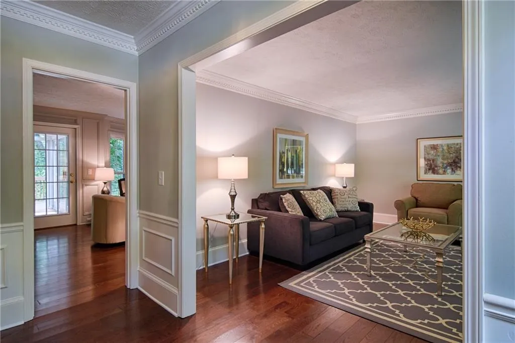 455 Otter Creek Court, Sandy Springs, Georgia 30328, 5 Bedrooms Bedrooms, ,4 BathroomsBathrooms,Residential,Sold,455 Otter Creek Court,5667560
