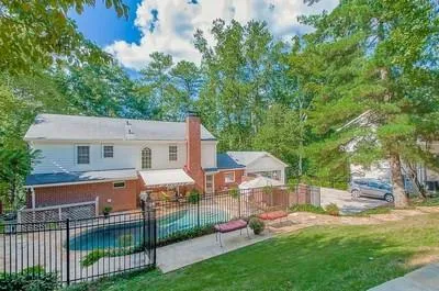 314 River Valley Road, Sandy Springs, Georgia 30328, 4 Bedrooms Bedrooms, ,3 BathroomsBathrooms,Residential,Sold,314 River Valley Road,6076925