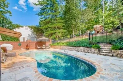 314 River Valley Road, Sandy Springs, Georgia 30328, 4 Bedrooms Bedrooms, ,3 BathroomsBathrooms,Residential,Sold,314 River Valley Road,6076925