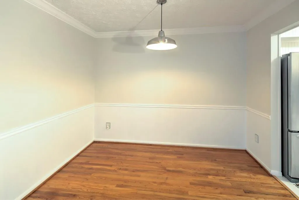 5151 Roswell Road Unit 1, Atlanta, Georgia 30342, 2 Bedrooms Bedrooms, ,2 BathroomsBathrooms,Residential,Sold,5151 Roswell Road Unit 1,5769649