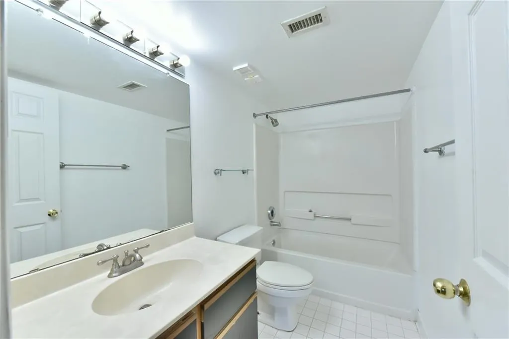 795 Hammond Drive Unit 1603, Atlanta, Georgia 30328, 1 Bedroom Bedrooms, ,1 BathroomBathrooms,Residential,Sold,795 Hammond Drive Unit 1603,5842756 795 Hammond Drive Unit 1603, Atlanta, Georgia 30328, 1 Bedroom Bedrooms, ,1 BathroomBathrooms,Residential,Sold,795 Hammond Drive Unit 1603,5842756