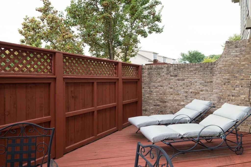 684 Lockton Place, Atlanta, Georgia 30342, 4 Bedrooms Bedrooms, ,4 BathroomsBathrooms,Residential,Sold,684 Lockton Place,6636666