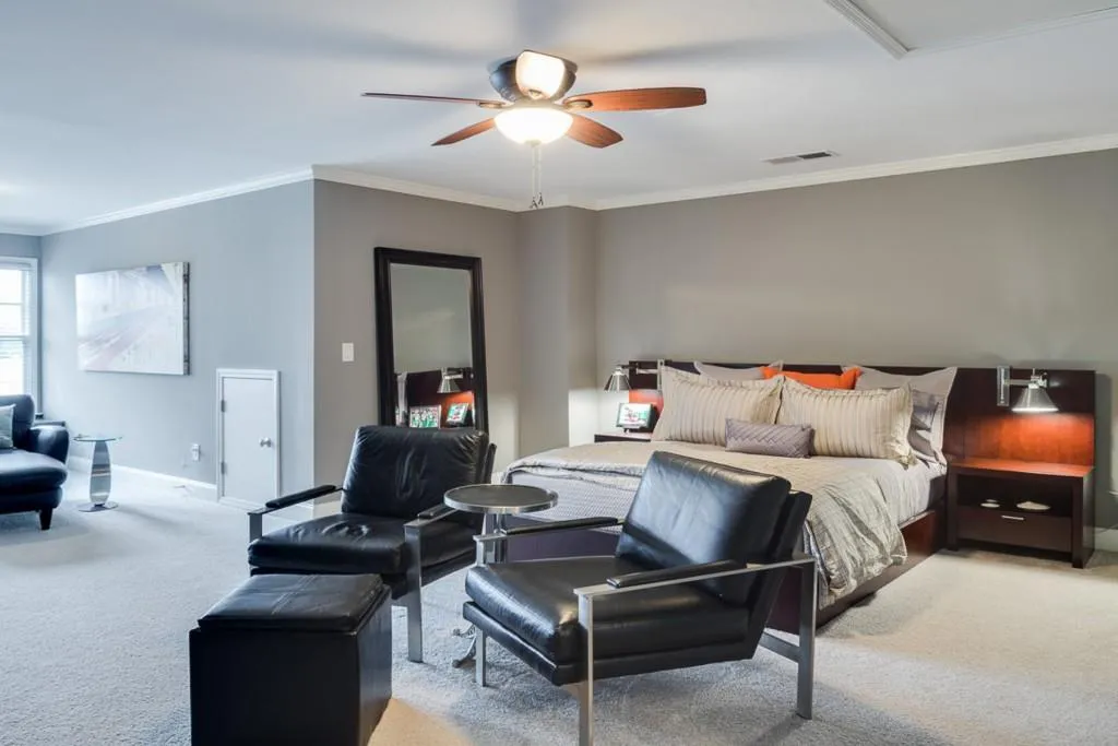 684 Lockton Place, Atlanta, Georgia 30342, 4 Bedrooms Bedrooms, ,4 BathroomsBathrooms,Residential,Sold,684 Lockton Place,6636666