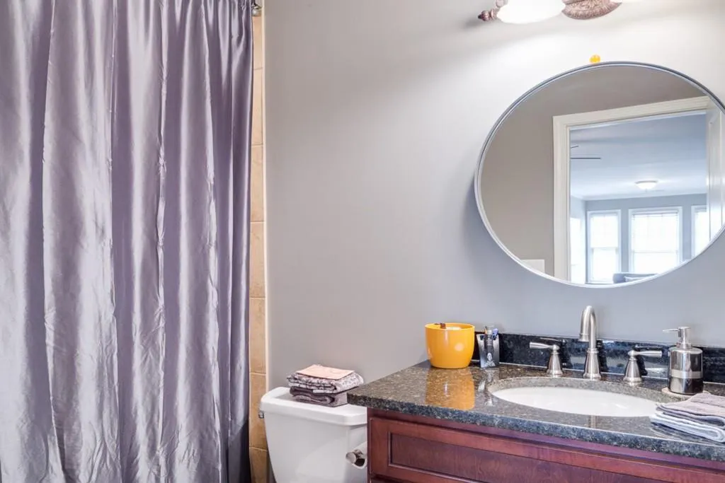 684 Lockton Place, Atlanta, Georgia 30342, 4 Bedrooms Bedrooms, ,4 BathroomsBathrooms,Residential,Sold,684 Lockton Place,6636666