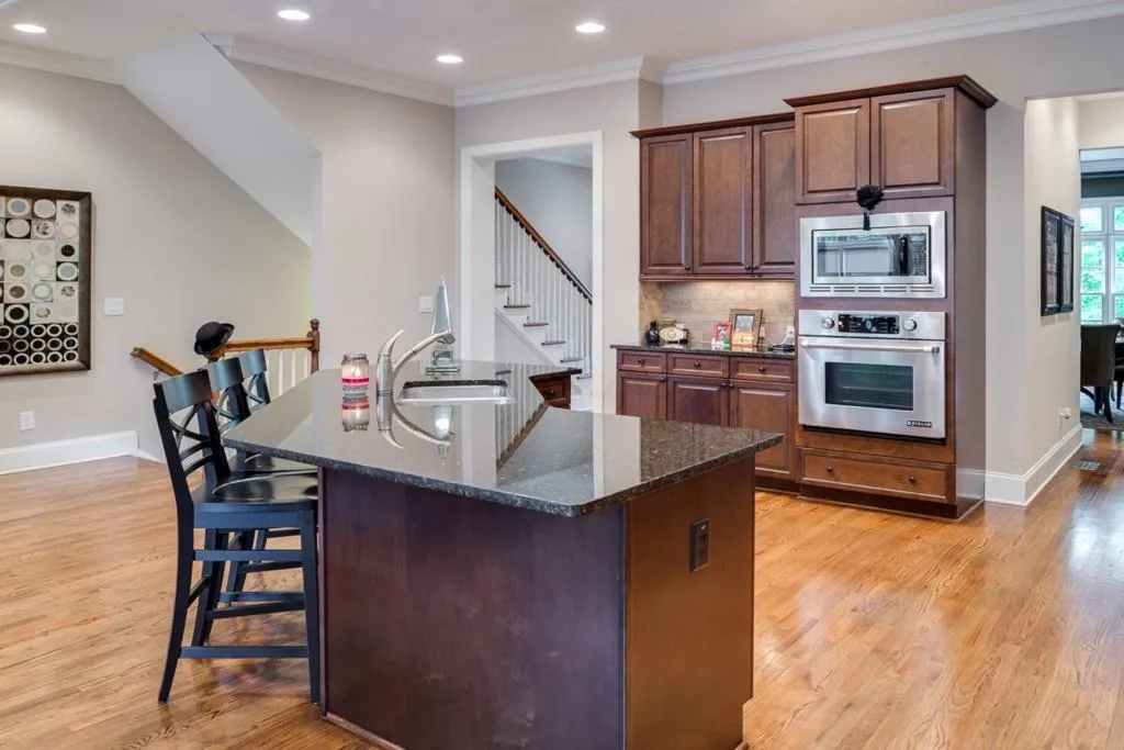 684 Lockton Place, Atlanta, Georgia 30342, 4 Bedrooms Bedrooms, ,4 BathroomsBathrooms,Residential,Sold,684 Lockton Place,6636666