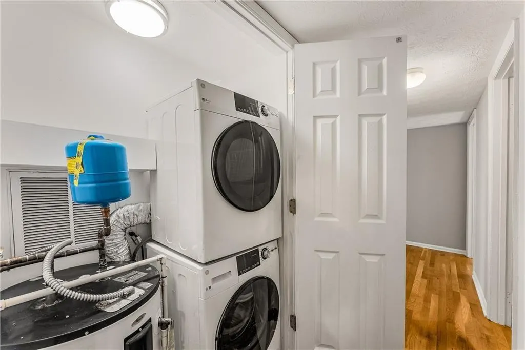 Brand new Washer & Dryer + Newer H2O Heater