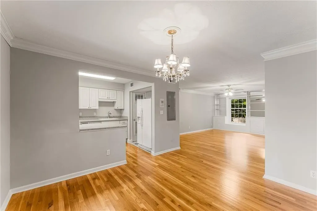 All rooms totally Repainted+Refinished hardwoods. Classic chandelier.