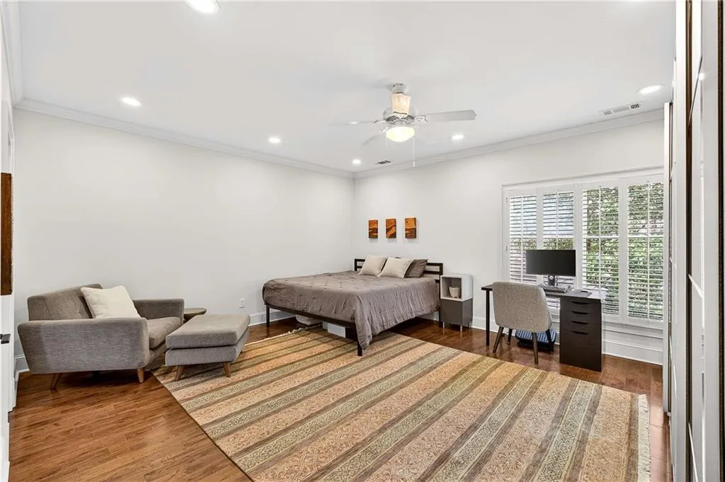 5680 Glen Errol Road, Atlanta, Georgia 30327, 4 Bedrooms Bedrooms, ,3 BathroomsBathrooms,Residential,For Sale,5680 Glen Errol Road,7722429