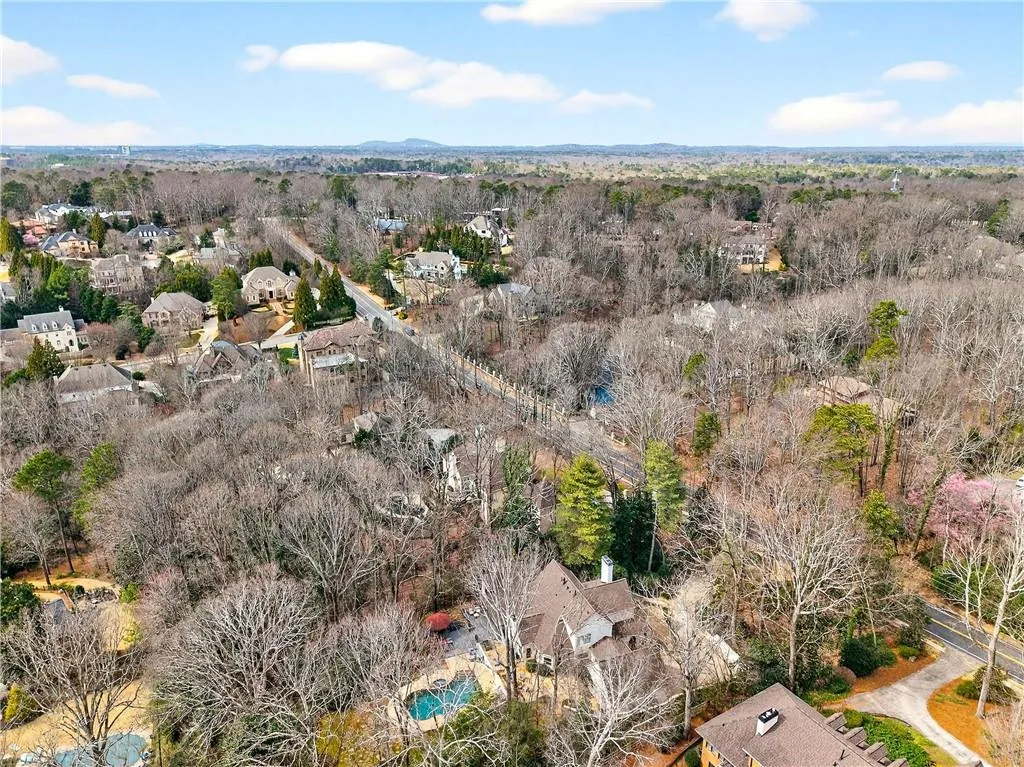 5680 Glen Errol Road, Atlanta, Georgia 30327, 4 Bedrooms Bedrooms, ,3 BathroomsBathrooms,Residential,For Sale,5680 Glen Errol Road,7722429