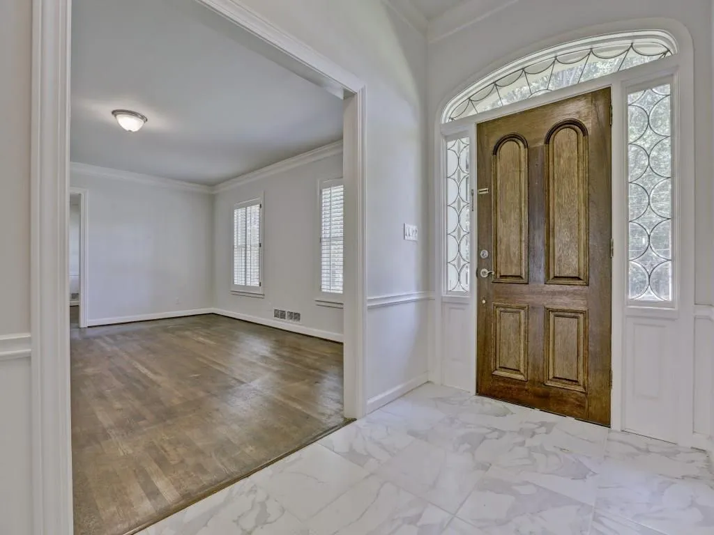 6055 Riverside Drive, Sandy Springs, Georgia 30328, 4 Bedrooms Bedrooms, ,3 BathroomsBathrooms,Residential,Sold,6055 Riverside Drive,5869187