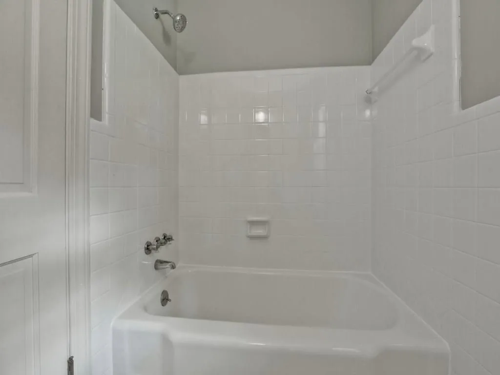 6055 Riverside Drive, Sandy Springs, Georgia 30328, 4 Bedrooms Bedrooms, ,3 BathroomsBathrooms,Residential,Sold,6055 Riverside Drive,5869187