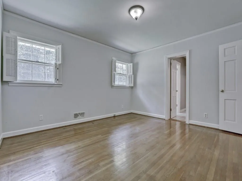 6055 Riverside Drive, Sandy Springs, Georgia 30328, 4 Bedrooms Bedrooms, ,3 BathroomsBathrooms,Residential,Sold,6055 Riverside Drive,5869187