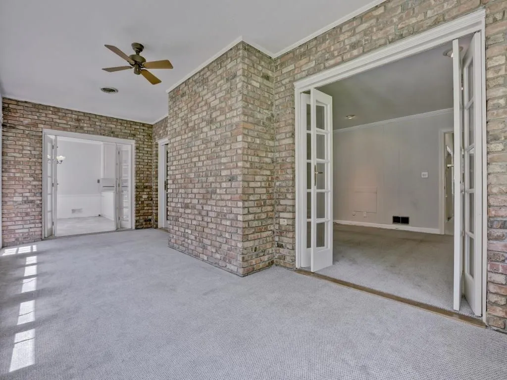 6055 Riverside Drive, Sandy Springs, Georgia 30328, 4 Bedrooms Bedrooms, ,3 BathroomsBathrooms,Residential,Sold,6055 Riverside Drive,5869187