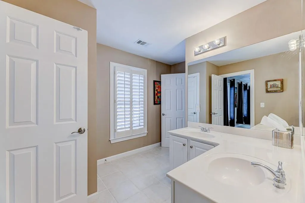 520 Wembley Circle, Sandy Springs, Georgia 30328, 5 Bedrooms Bedrooms, ,4 BathroomsBathrooms,Residential,Sold,520 Wembley Circle,6792506