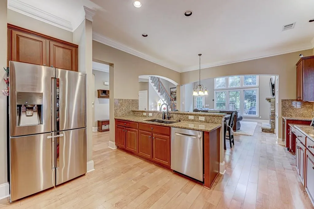520 Wembley Circle, Sandy Springs, Georgia 30328, 5 Bedrooms Bedrooms, ,4 BathroomsBathrooms,Residential,Sold,520 Wembley Circle,6792506