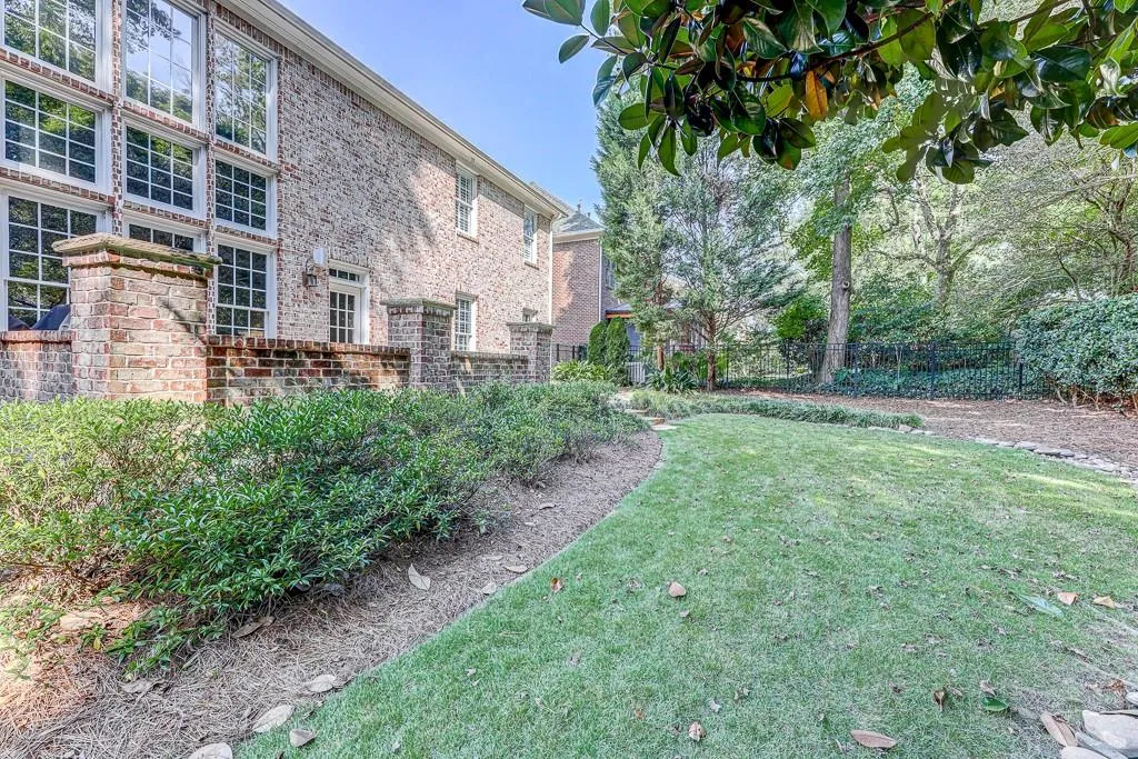 520 Wembley Circle, Sandy Springs, Georgia 30328, 5 Bedrooms Bedrooms, ,4 BathroomsBathrooms,Residential,Sold,520 Wembley Circle,6792506