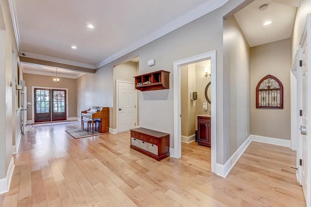 520 Wembley Circle, Sandy Springs, Georgia 30328, 5 Bedrooms Bedrooms, ,4 BathroomsBathrooms,Residential,Sold,520 Wembley Circle,6792506