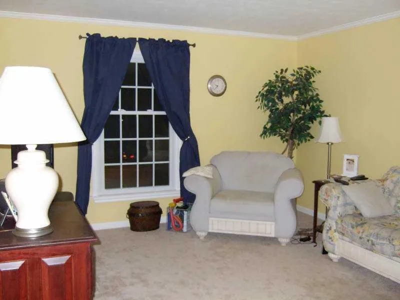 6700 Roswell Road Unit 1d, Sandy Springs, Georgia 30328, 3 Bedrooms Bedrooms, ,2 BathroomsBathrooms,Residential,Sold,6700 Roswell Road Unit 1d,4301404