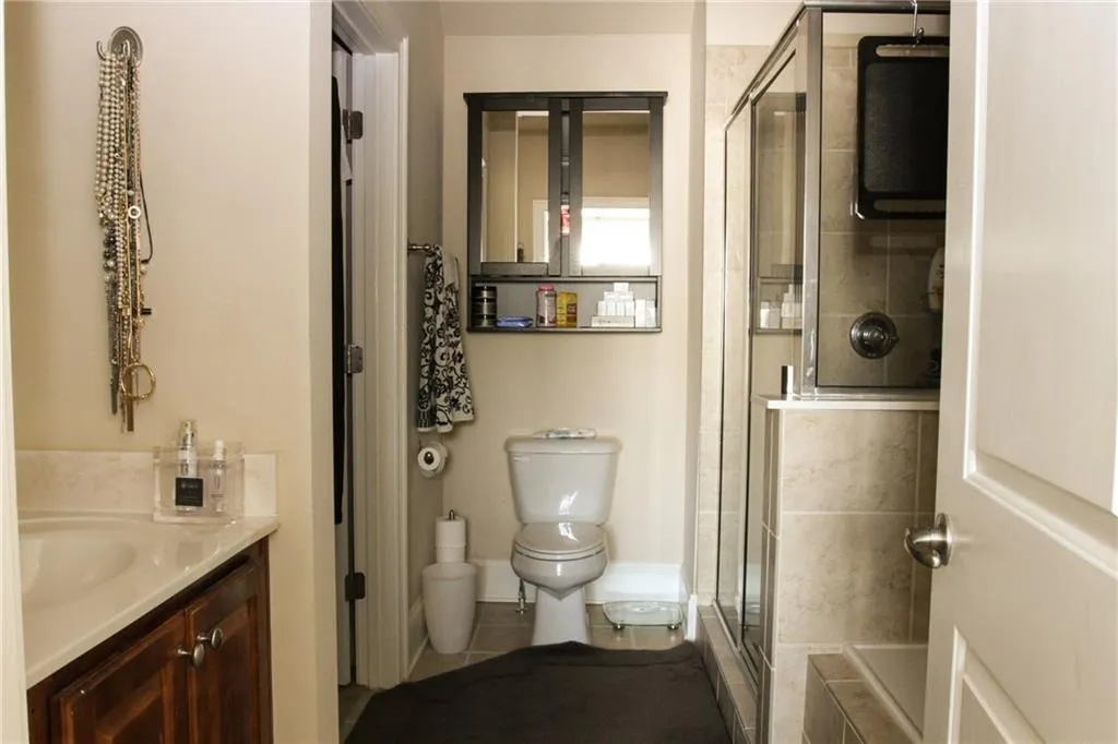839 Perennial Drive Unit 839, Sandy Springs, Georgia 30328, 2 Bedrooms Bedrooms, ,2 BathroomsBathrooms,Residential,Sold,839 Perennial Drive Unit 839,6009470