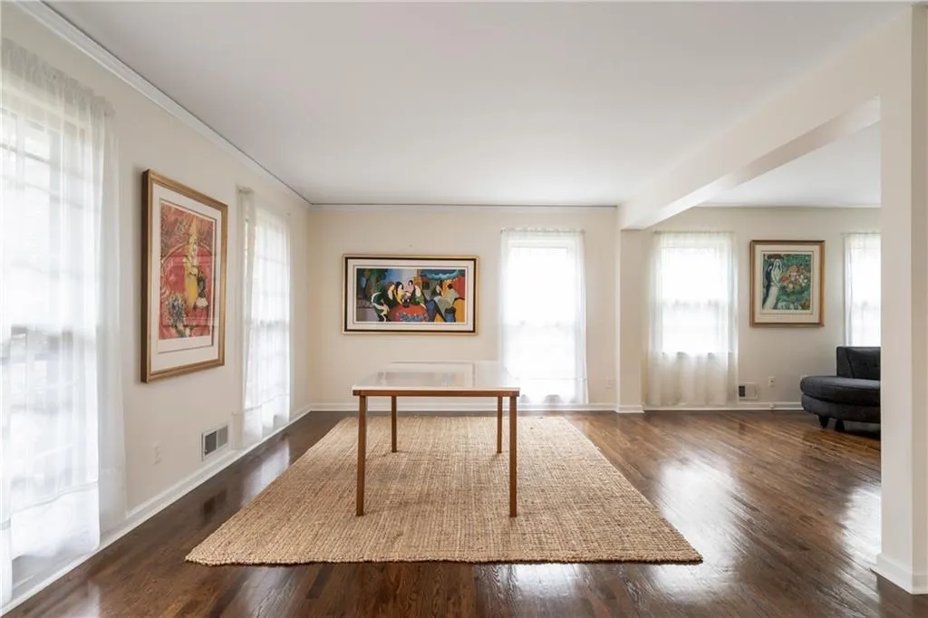 245 Dalrymple Road, Atlanta, Georgia 30328, 4 Bedrooms Bedrooms, ,4 BathroomsBathrooms,Residential,Sold,245 Dalrymple Road,6509857