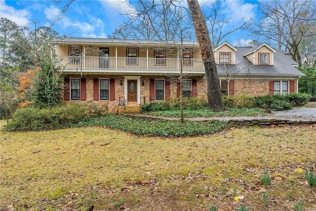 245 Dalrymple Road, Atlanta, Georgia 30328, 4 Bedrooms Bedrooms, ,4 BathroomsBathrooms,Residential,Sold,245 Dalrymple Road,6509857
